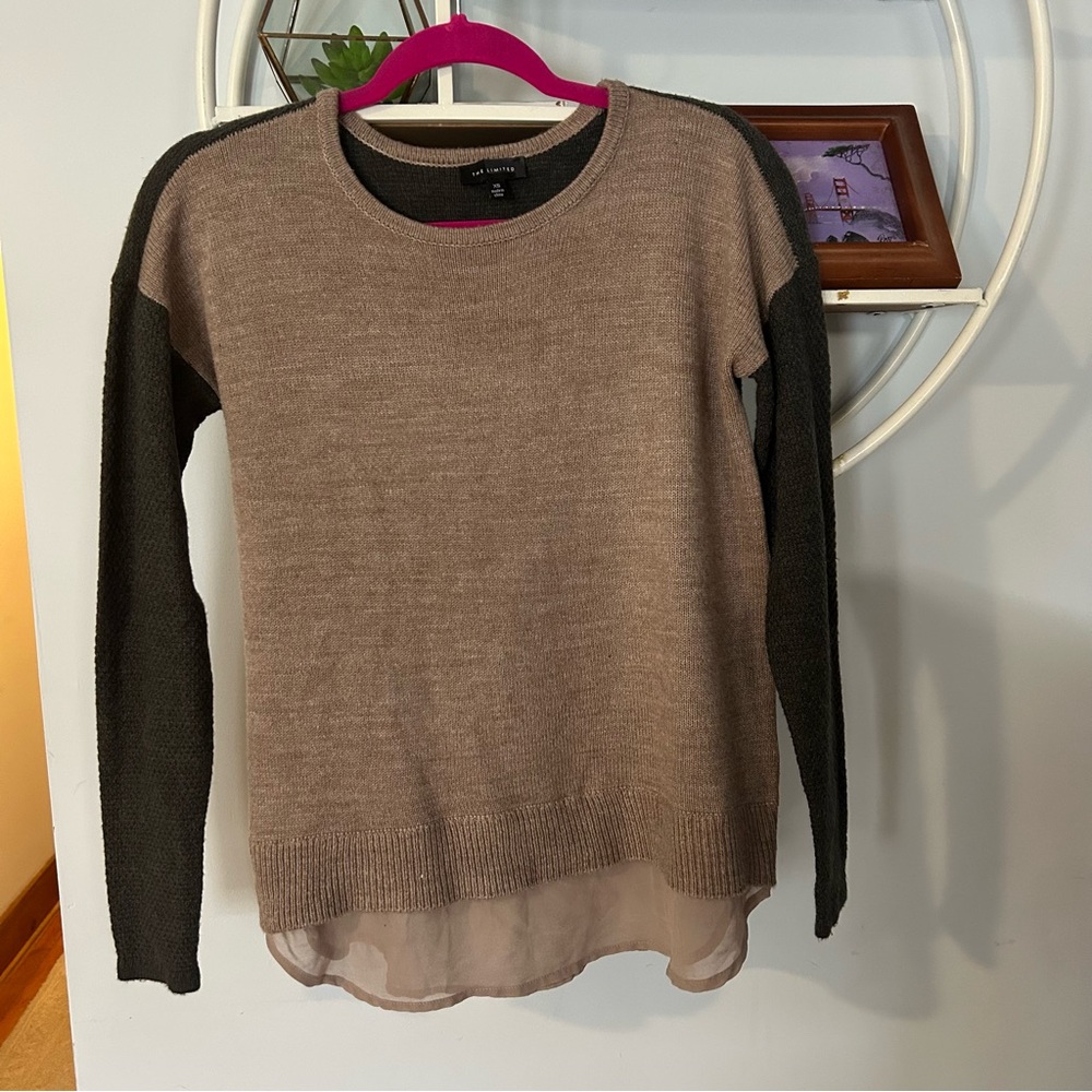 The Limited Women’s XS ExtraSmall Layered Sweater